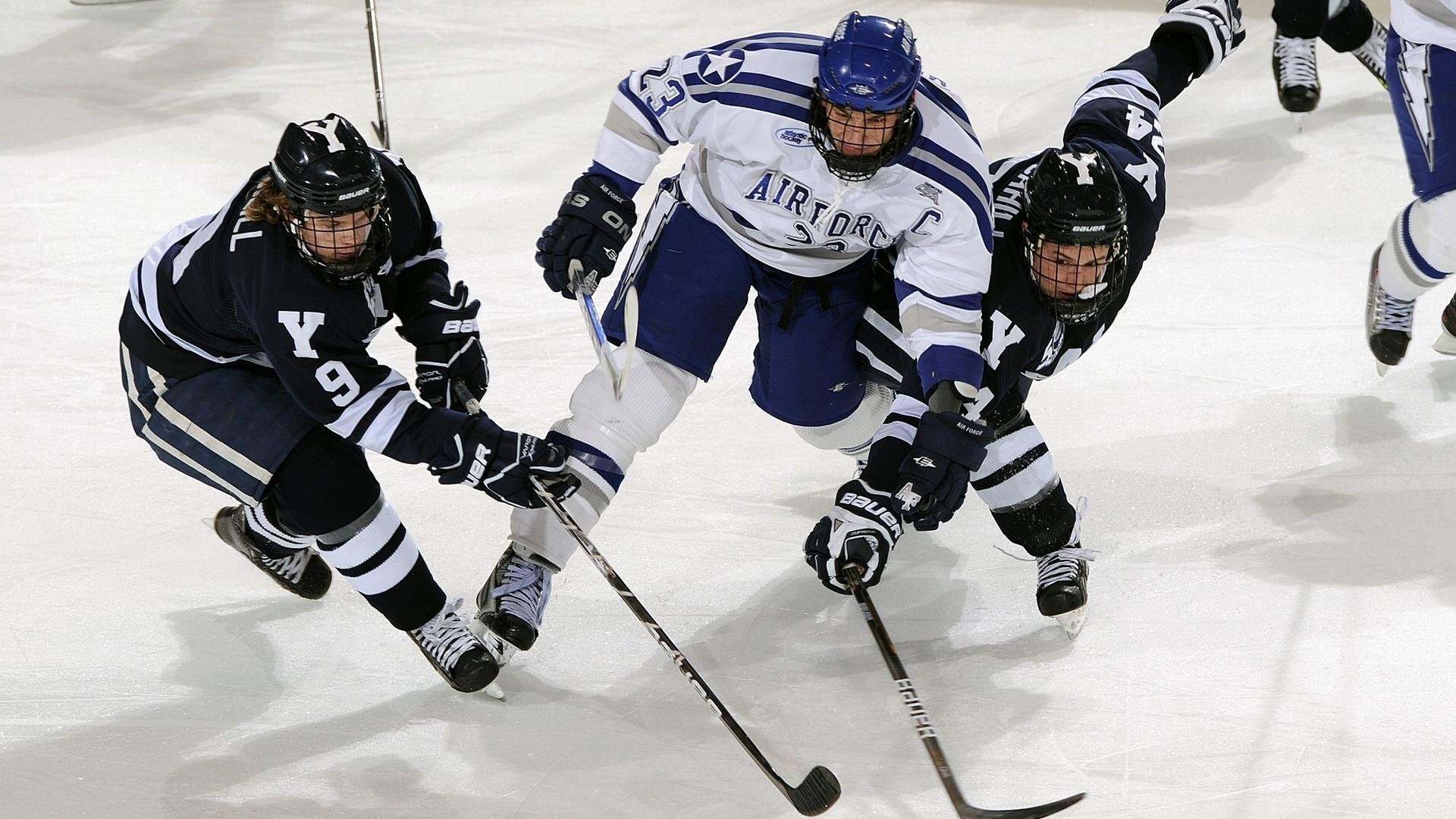 广场舞爱好者获得社会各界认可，广场舞的主要人群